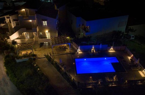 Panormos Apartment | 90 m² Serviced apartment ∙ 2 bedrooms ∙ 10 guests