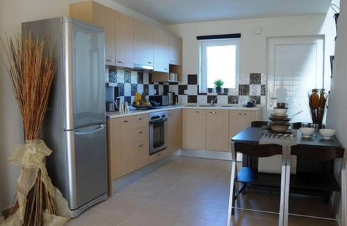 Archangelos House | 92 m² House ∙ 2 bedrooms ∙ 6 guests