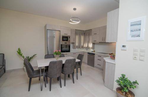 Mires House | 95 m² House ∙ 2 bedrooms ∙ 4 guests
