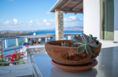 Nea Cryssi Akti Villa | 96 m² Villa ∙ 2 bedrooms ∙ 6 guests