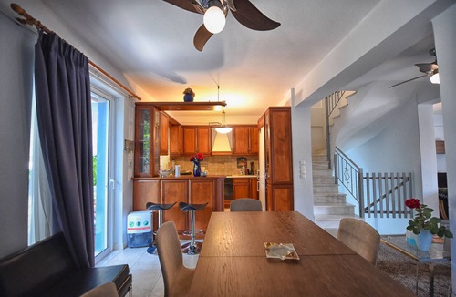 Kostakioi House | a luxury and comfortable maisonette-Sun maisonette
