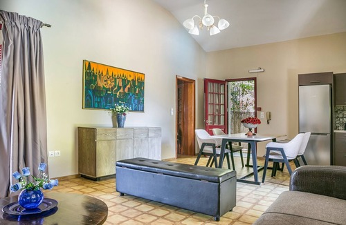Kaligata Villa | A peaceful villa just minutes from Kefalonia's beaches
