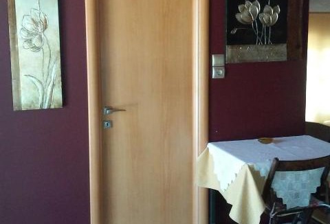 Volos City Centre Apartment | A Sweet English Home, Studio with big balcony