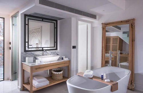 Hersonissos Centre Hotel | Abaton Island Resort & Spa