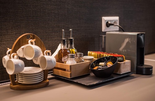 Koukaki Apartment | Acropolis Luxury Living ,Next to Metro Station, 2 Bedrooms, 2 Bathrooms.