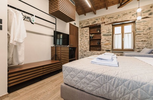 Pikoulianika House | Acropolis Mystra Guesthouse