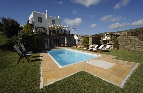 Kato Fellos Villa | Aegean Majesty: Villa Helias – 4 Bedroom Getaway, Private pool, Gym