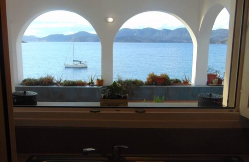 Mirties Apartment | Aegean Villa Immaculate Apartment in Kalymnoss