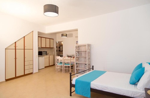 Akrotiri Apartment | Aelia Suites