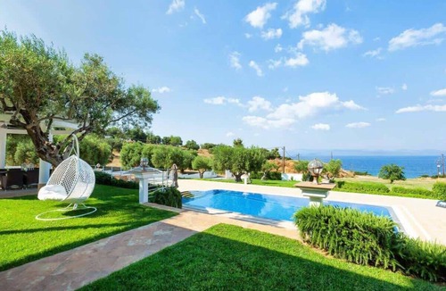 Kassandra Apartment | Aeolos Grand Suite w/Pool, Sea & Garden Views