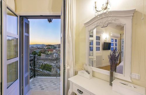 Plaka Villa | Aerides 3 Luxury Suites - the heart of the historic center, with Acropolis view