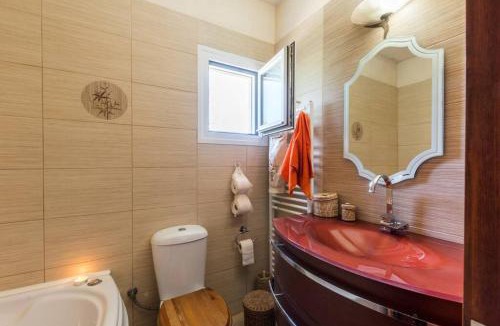 Kato Korakiana House | Aerino House