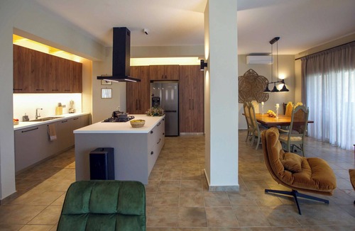 Melissopetra House | Aether Panorama Pool Retreat
