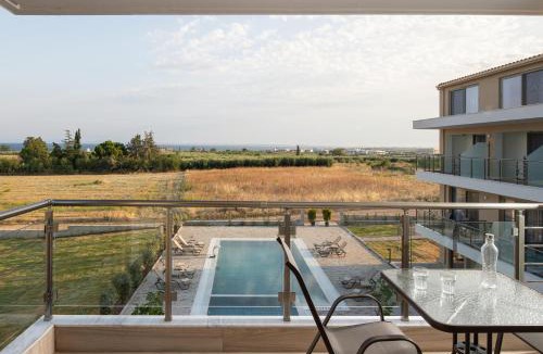 Kalivia Poliyirou Apartment | Aetherion Studios & Suites