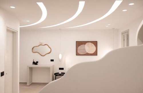 Oia Apartment | AetherOia Suites