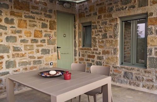 Pylos-Nestoras House | Afentiko Pigadi - Villa overlooking the hills