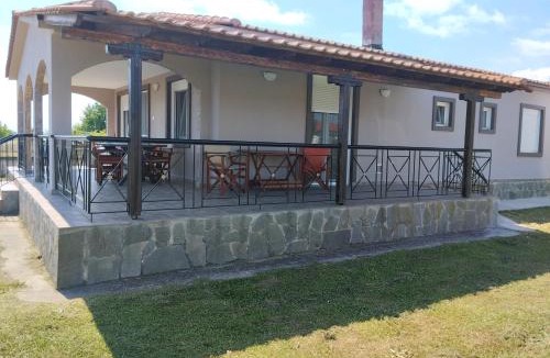 Topeiros House | Aggela House