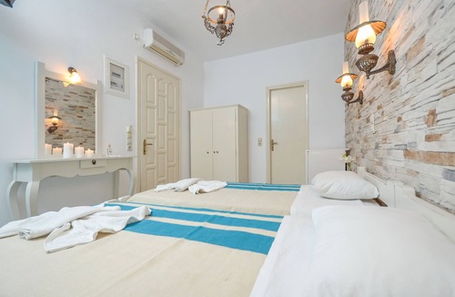 Agia Anna Hotel | Agia Anna Living
