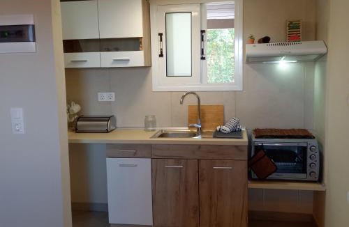 Chlomos Apartment | Agia Pelagia seaview apartments