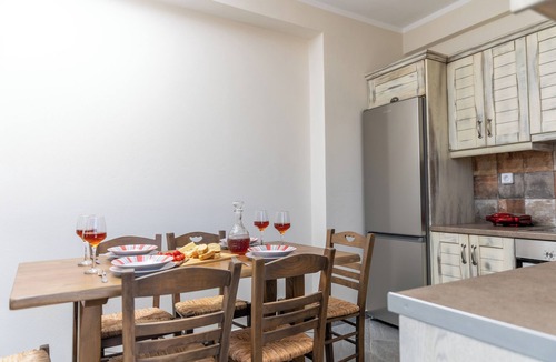 Naxos Apartment | Agios Ioannis 2BR Apartment with Sea View