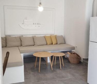 Kimolos House | Agios Nikolaos Beach House Kimolos