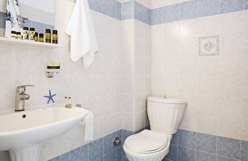 Scala House | Agistri Apartments