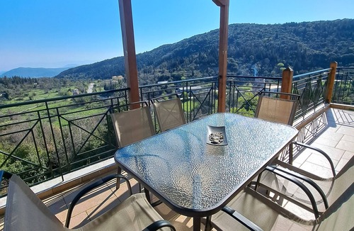 Spanochori Villa | Agnandio maisonette is suitable for families or groups, it hosts up to 7 people