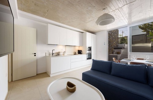 Ampelas Villa | Akoya Pearl 2