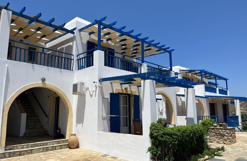 Platia Ammos Apartment | AKROTIRI