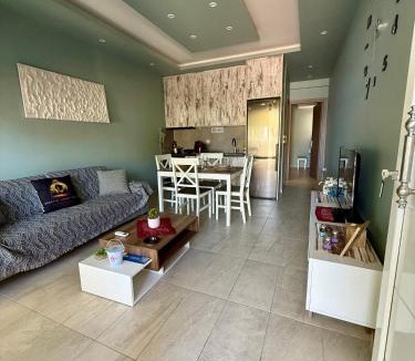 Sarakiniko Apartment | Akrotiri Luxury Suites