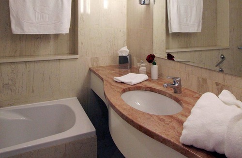 Agii Anargiri Hotel | AKS Hinitsa Bay