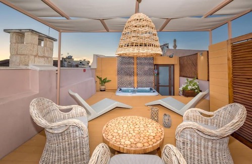 Old Town Apartment | Al hanim