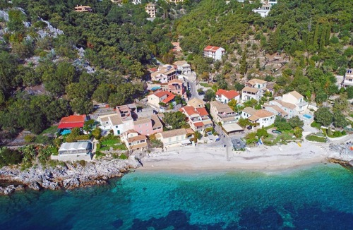 Katavolos Apartment | Alexandra Apartment in Katavolos