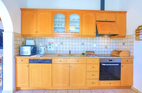 Agios Stefanos Apartment | Alexandra Bay Front: Sea Views, WiFi, A/C, Sleeps 6