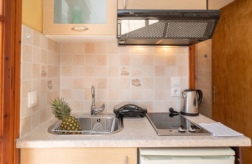 Agia Efimia House | Alexatos Studios - Traditional & On Budget
