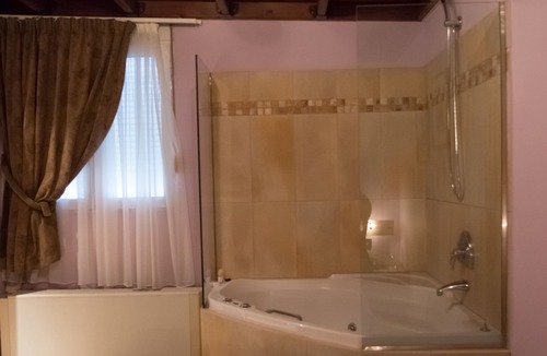 Nikaia-Agios Ioannis Rentis Hotel | Alfa Hotel