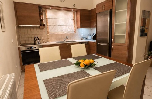 Diakofto House | ALIO Seaside Maisonette, Steps from Diakopto Beach