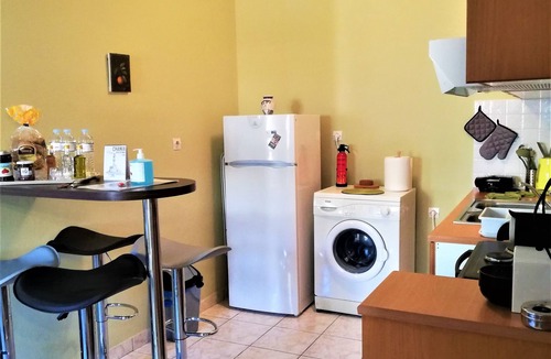 Agii Apostoli Apartment | Alisahni Home1 only 70 m from the beach