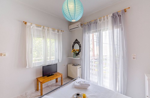 Agii Apostoli Apartment | Alisahni Home1 only 70 m from the beach