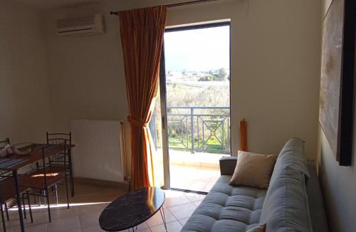 Kokinos Pirgos Apartment | Alkioni Suites, beachfront, with mountain view
