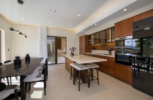 Plaka Villa | Almi-Cove Hilltop Villa II
