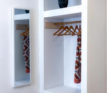 Milopotas Apartment | Aloni Ios