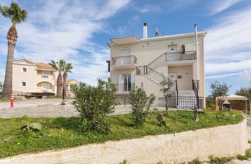 Kalpaki Apartment | Altamira I | 8 Guests | Veranda & Valley Views | Zakynthos