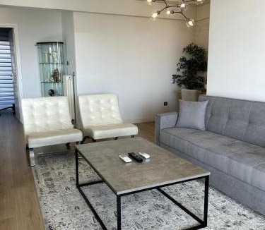 Argyroupoli Apartment | Altitude 5 Penthouse Elliniko