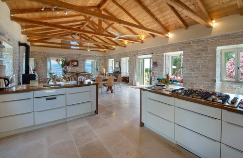 Koutsi Villa | Amara Villa - Three Bedroom Villa, Sleeps 6