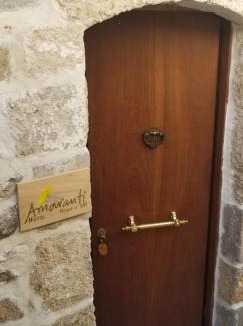 Mandraki House | Amaranti House n Art