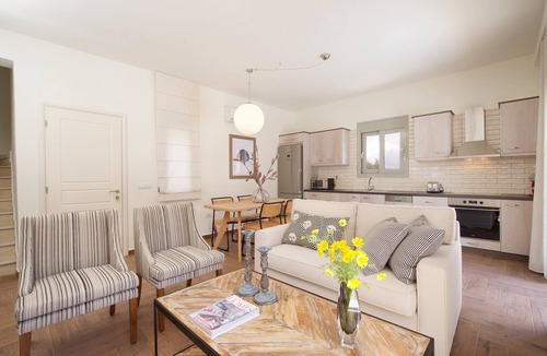 Makriotika Villa | Amarianos Villas