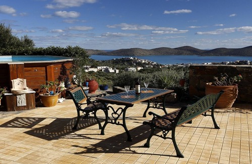 Agios Nikolaos Villa | Amazing 2 bedroomed villa set in 3000 sq meter of luscious and secure grounds.