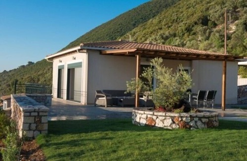 Spanokhorion Villa | Amazing Villa in Lefkada