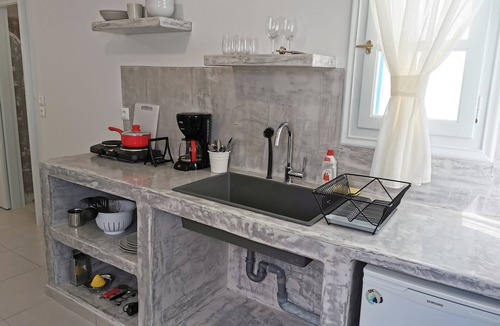 Amorgos Town Apartment | Amorgos Meltemi Apartment Room 1
